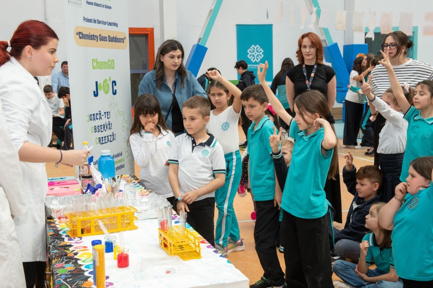 Bükreş Maarif Okulları’nda Bilim Şöleni: 4. Maarifest Science Fair Geleceğin Bilim İnsanlarını Buluşturdu