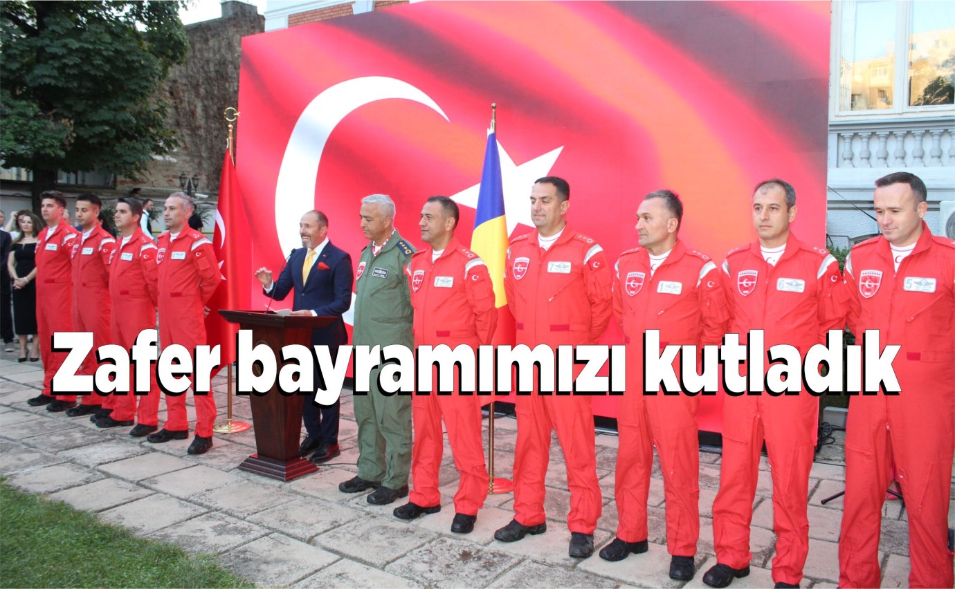 Zafer bayramı kutlama programına Türk yıldızlarımız da katıldı